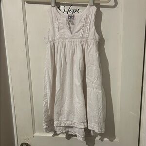 Charming White Sleeveless Kids Dress